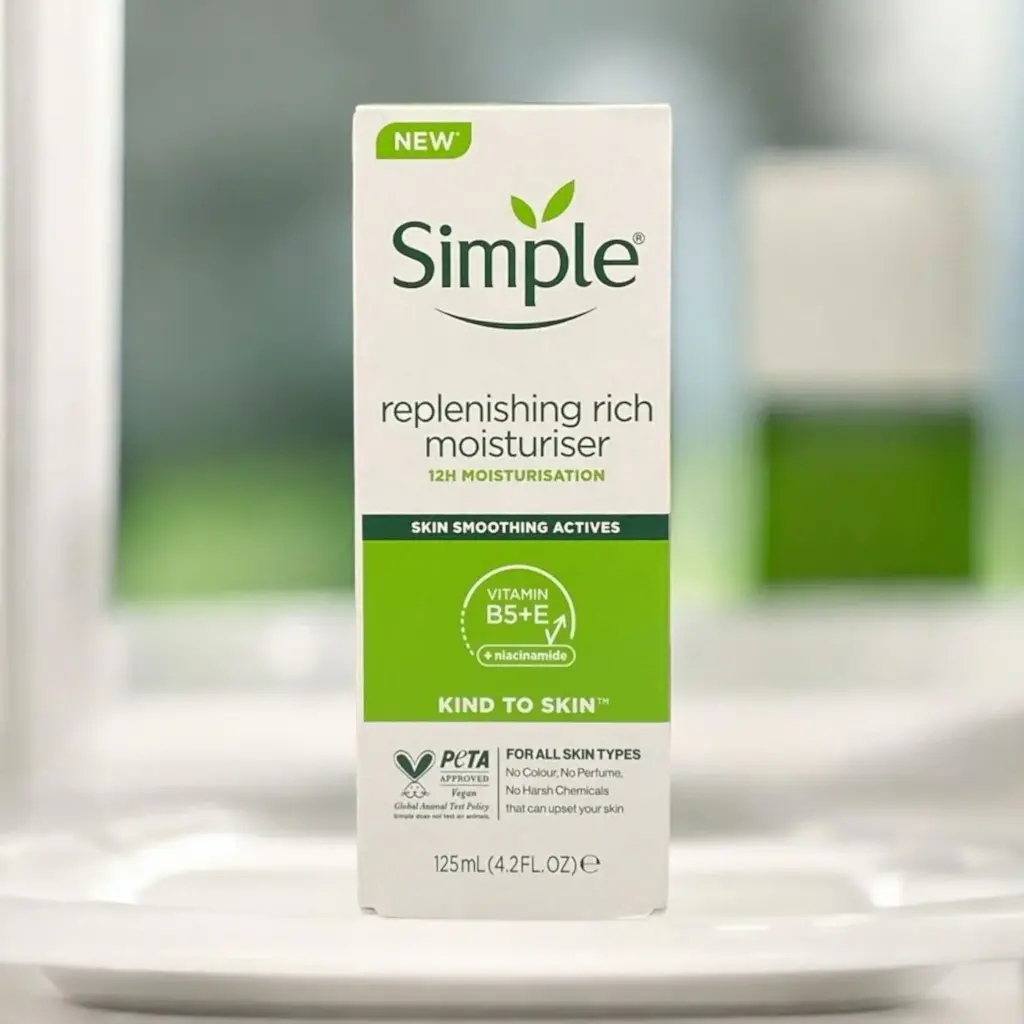 SIMPLE REPLENISHING RICH MOISTURISER 125ML