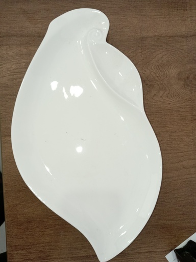 FLOWER PORCELAIN PLATE