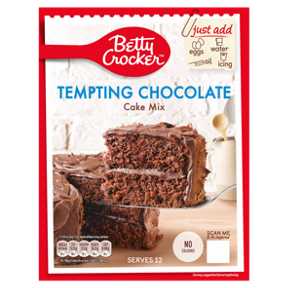 BETTY CROCKER TEMPTING CHOCOLATE CAKE MIX 425G